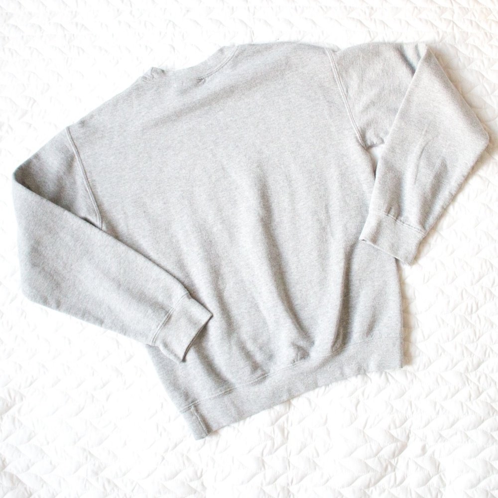 ✨Stranger Things Gray Graphic Crewneck Sweatshirt - Picture 4 of 4
